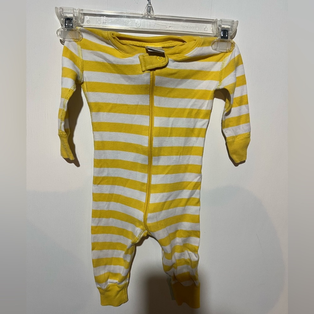 Hanna Andersson - Size 70 (6-12 mon) - Sleeper - Yellow Stripes